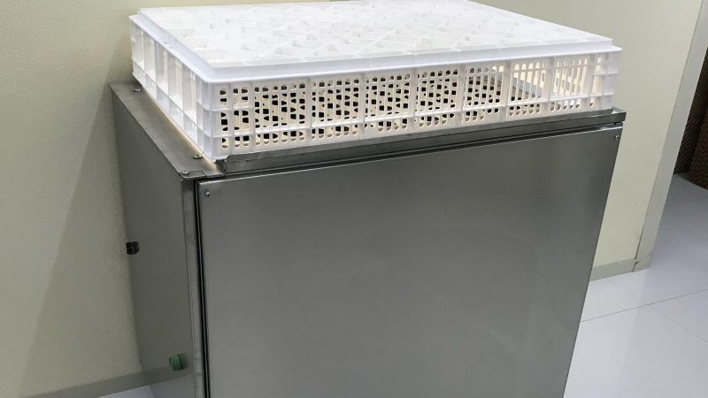 Миражный стол для овоскопирования яиц
